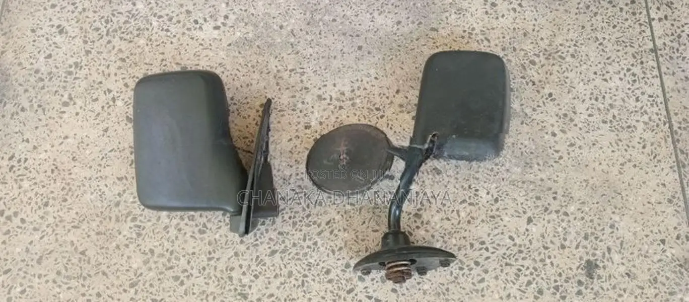 Nissan Caravan E25 Side Mirrors