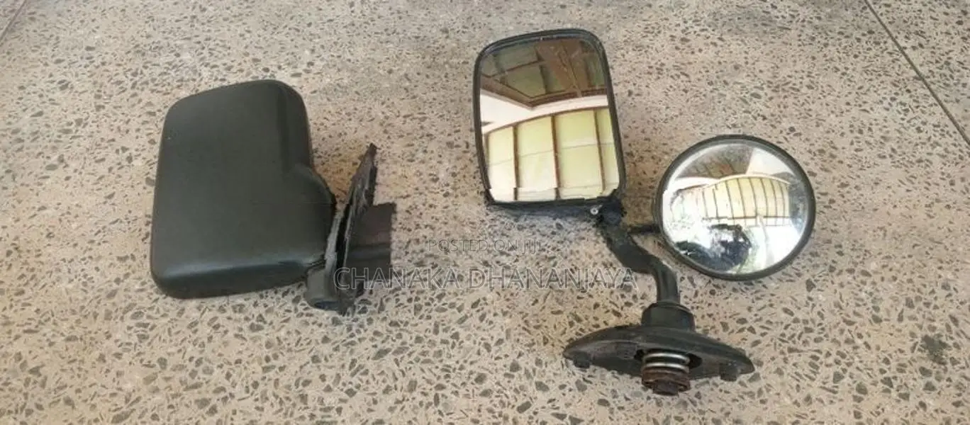 Nissan Caravan E25 Side Mirrors