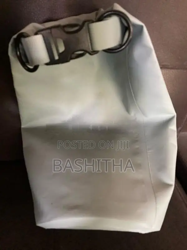 Decathalon Trubond 5L Waterproof Bag