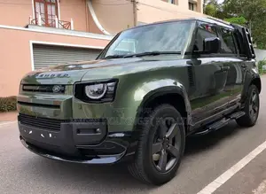 Land Rover Defender P300E X-Dynamic HSE 2026