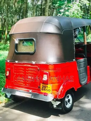 Bajaj RE 1998