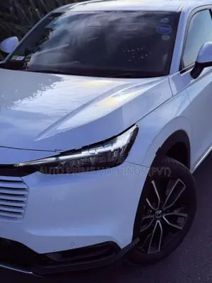 Honda Vezel Z Premium 2025