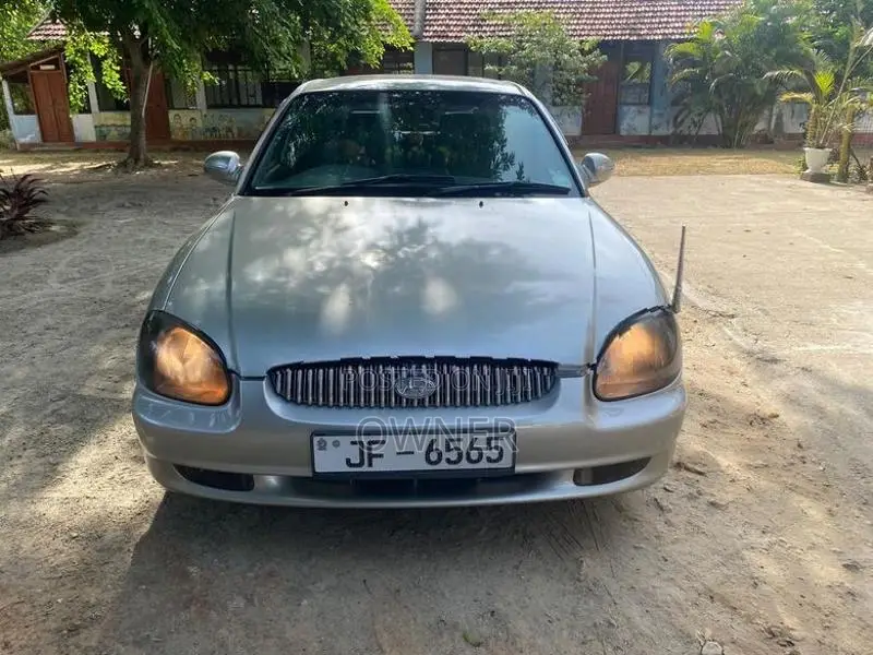 Hyundai Sonata 2000