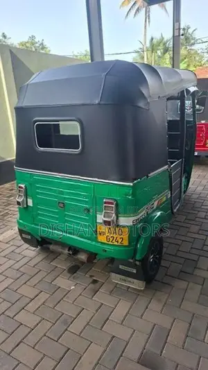 Bajaj RE 4 Stroke 2014