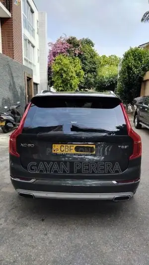 Volvo XC90 T8 eAWD 2018