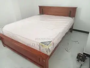 72*60 Queen Size Box Bed