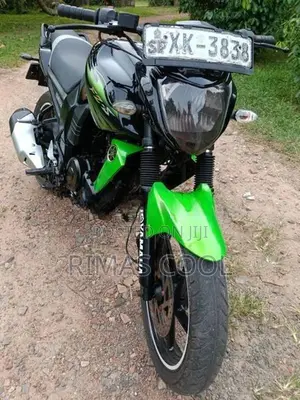 Yamaha FZ S 2012