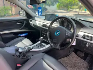 BMW 320d 2011