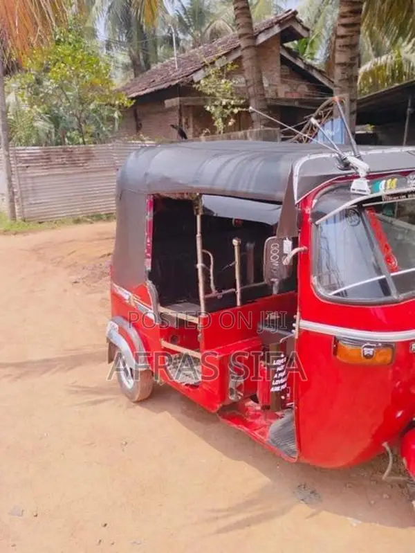 Bajaj RE 2007