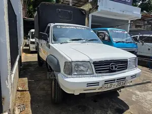 Tata Xenon 2007