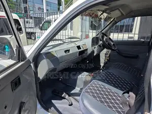 Tata Xenon 2007