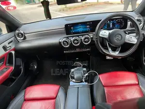 Mercedes Benz CLA 200 AMG Premium Plus 2019
