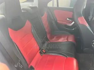 Mercedes Benz CLA 200 AMG Premium Plus 2019