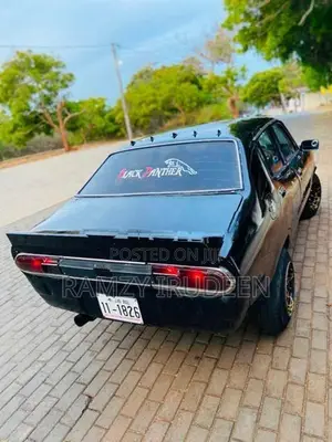 Nissan Sunny B211 1976