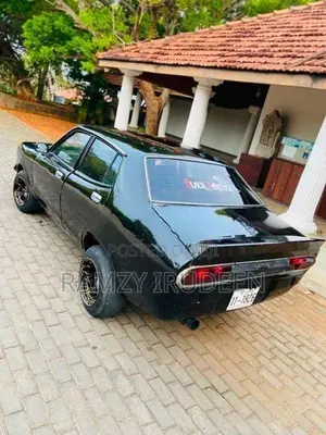 Nissan Sunny B211 1976