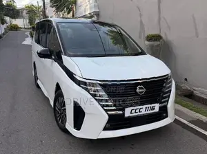 Nissan Serena Highway Star V 2025