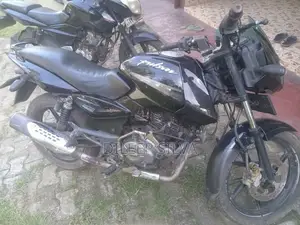 Bajaj Pulsar 150 Pulzer 2017