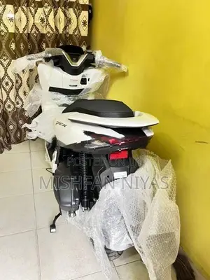 Honda PCX 125 2025
