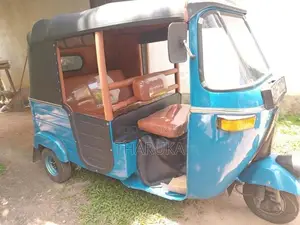 Bajaj RE 2002