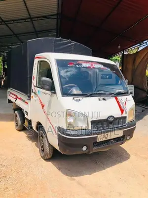 Mahindra Maxximo 2011