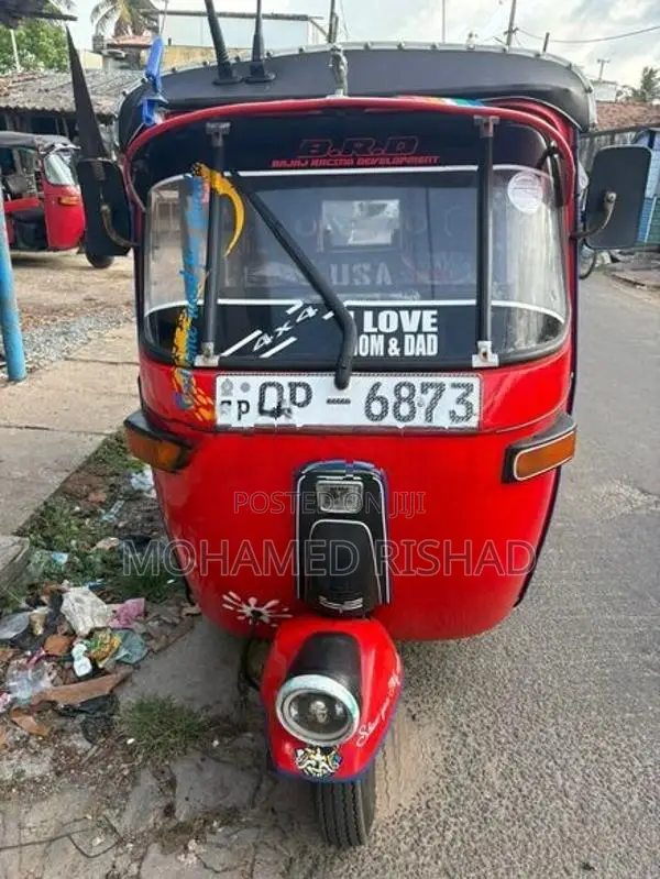 Bajaj RE 2008