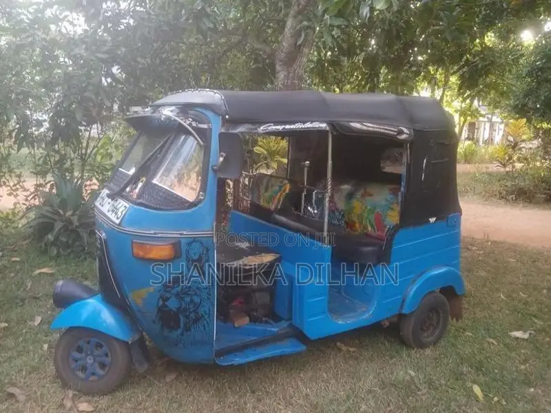 Bajaj RE 2007