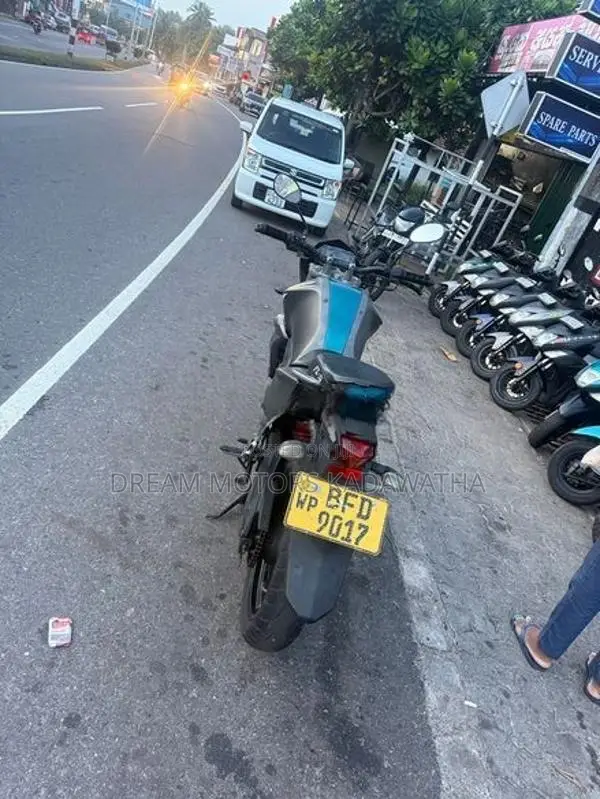 Yamaha FZs V2 2017
