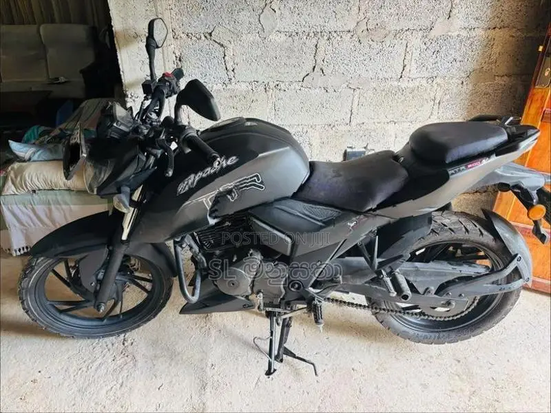 TVS Apache RTR 200 2017
