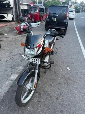 Bajaj CT100 ES 2022