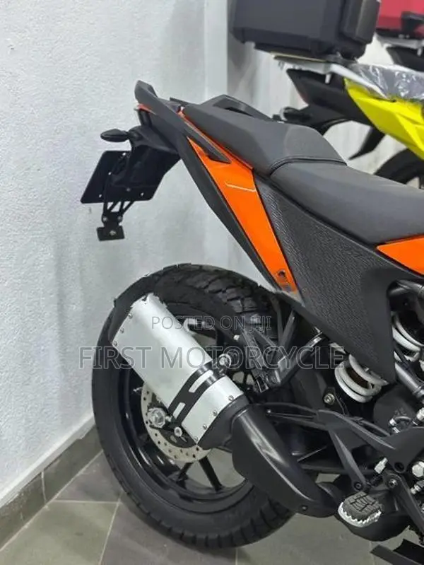 KTM Adventure 250 2025