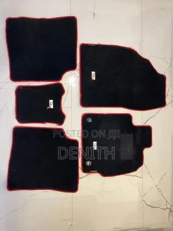 Toyota Prius G sport Carpet set