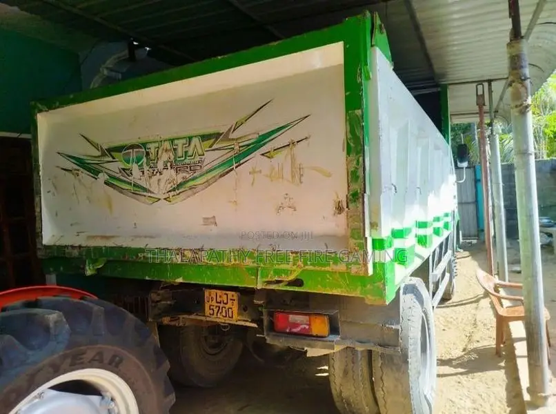 Tata Tipper 2012