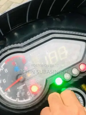 Bajaj Pulsar 180 2012