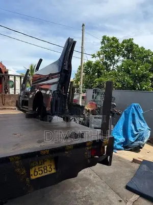 Caravan E25 for Parts