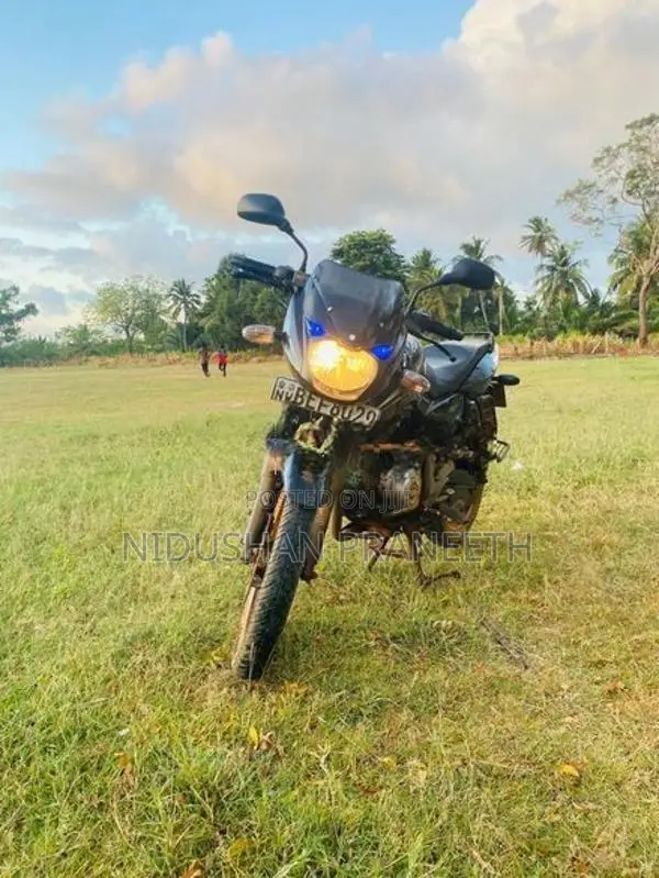Bajaj Pulsar 150 2016