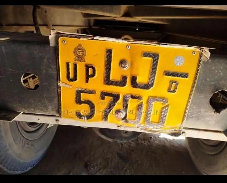 Tata Tipper 2012