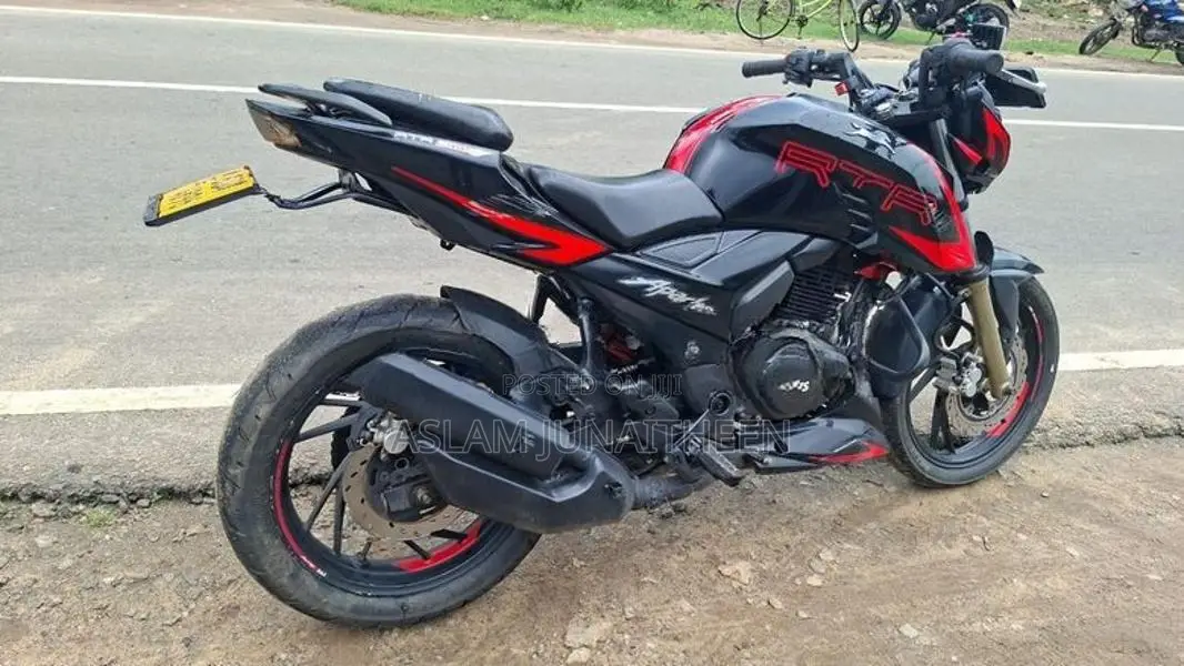 TVS Apache RTR 200 2019