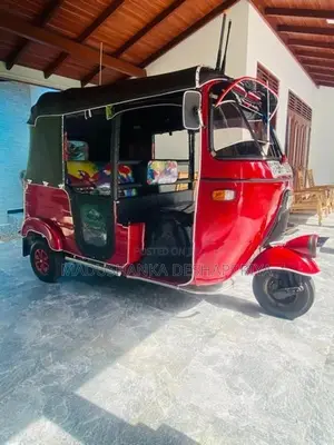 Bajaj RE 2001