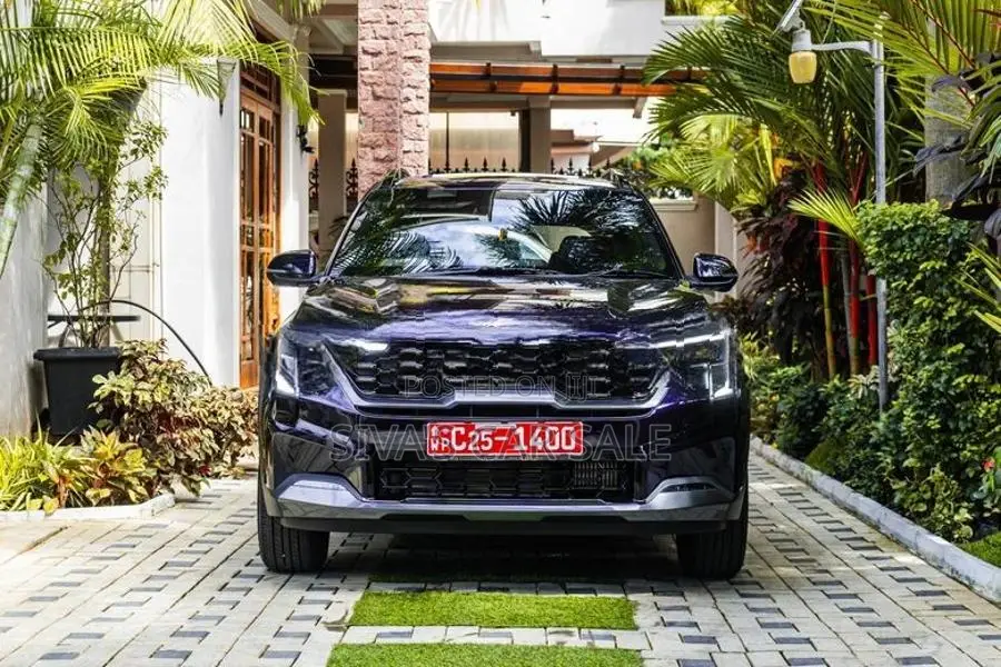 Kia Sonet GTX+ (Imperial Blue) 2026