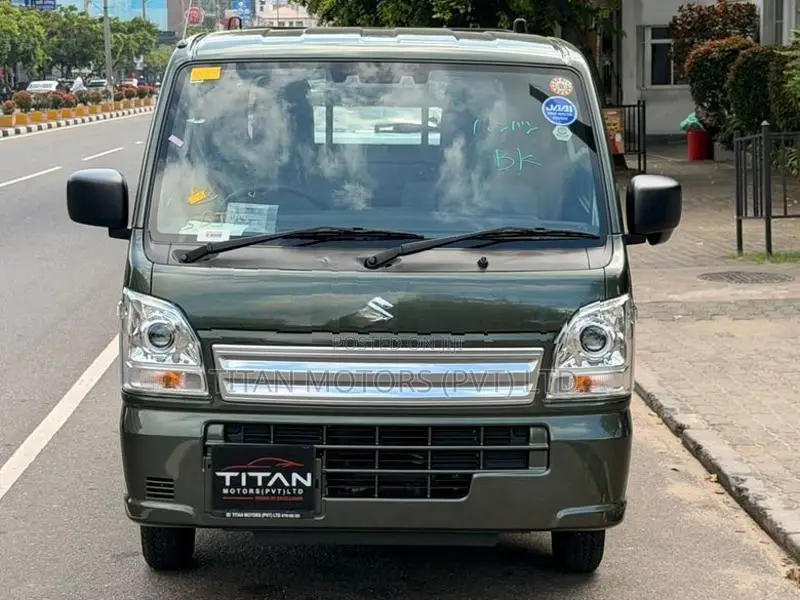 Suzuki Carry 2024