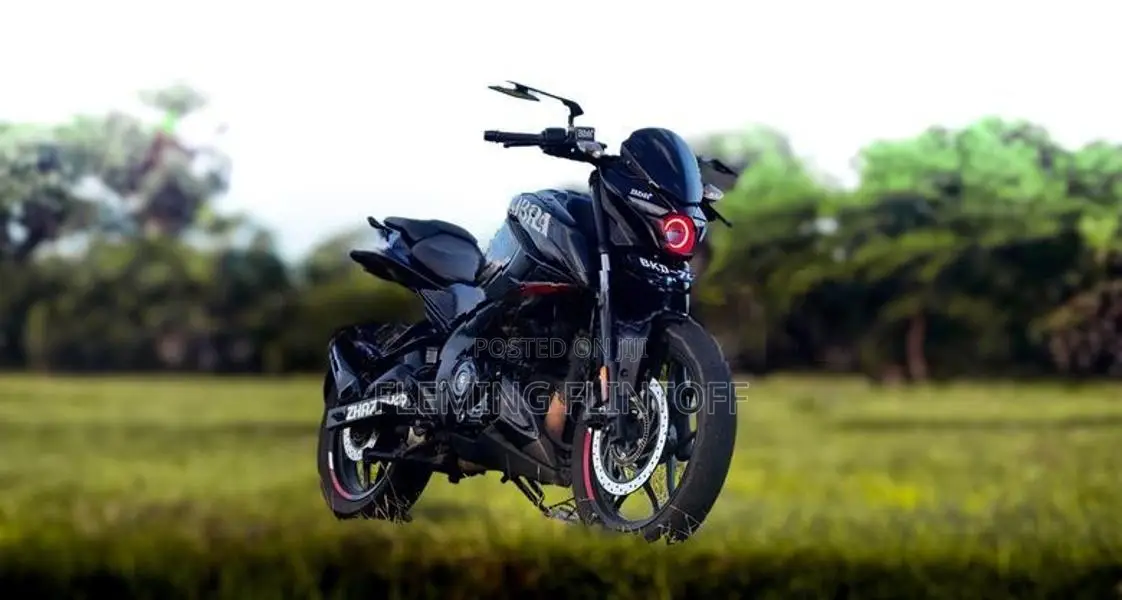 Bajaj Pulsar N160 2025
