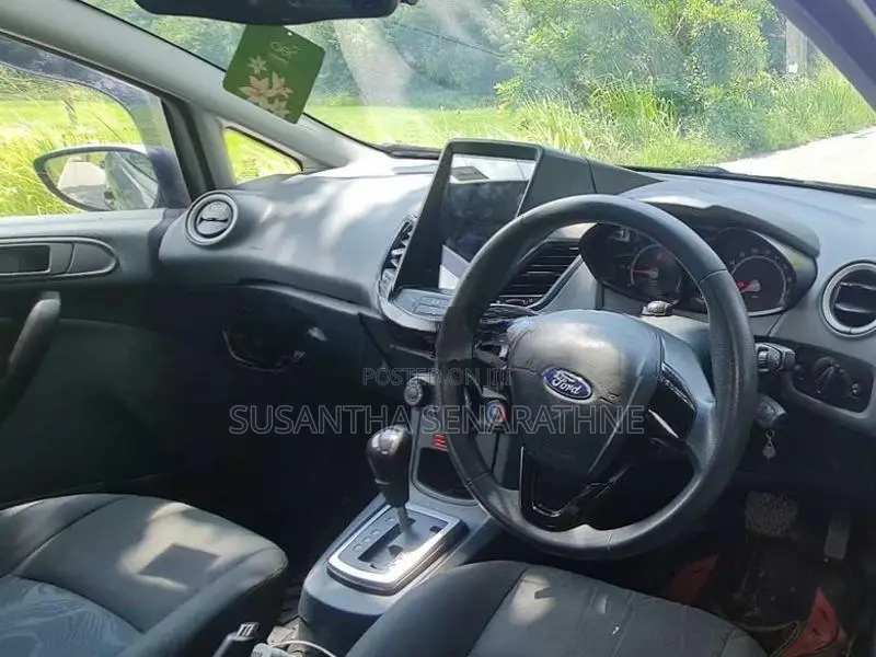 Ford Fiesta 2012