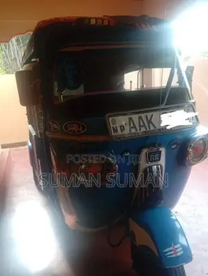 Bajaj RE addo 2013