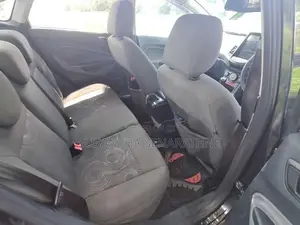 Ford Fiesta 2012
