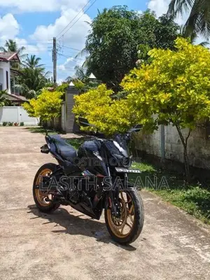 Bajaj Pulsar N160 2024