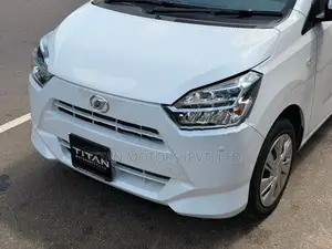 Daihatsu Mira X S A III 2025