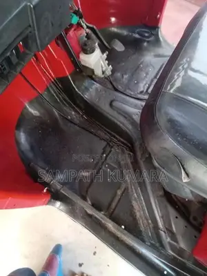 Bajaj RE 2015