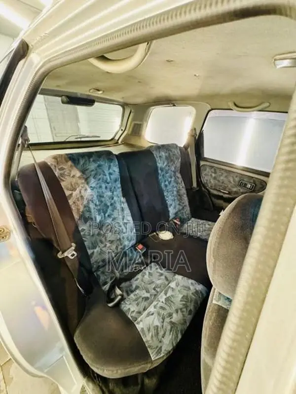 Nissan Wingroad Y10 1997