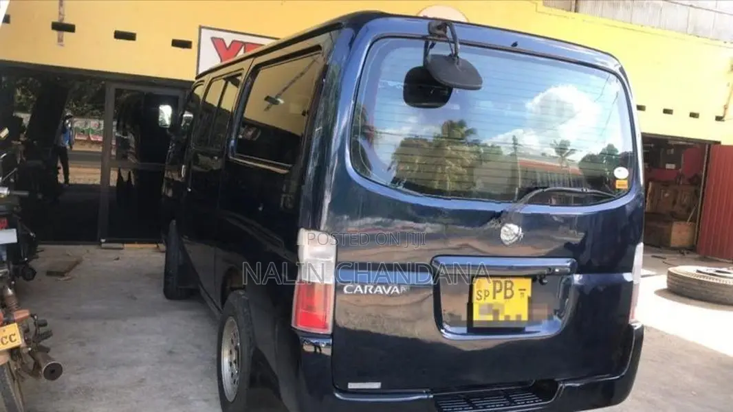 Nissan Caravan E25 2002