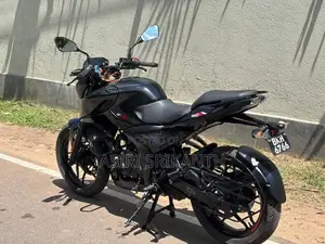 Bajaj Pulsar N160 new 2025